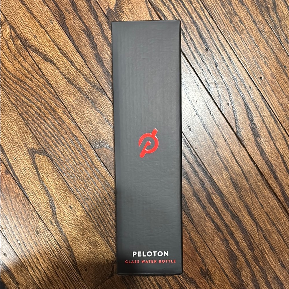 Peloton Glass Water Bottle